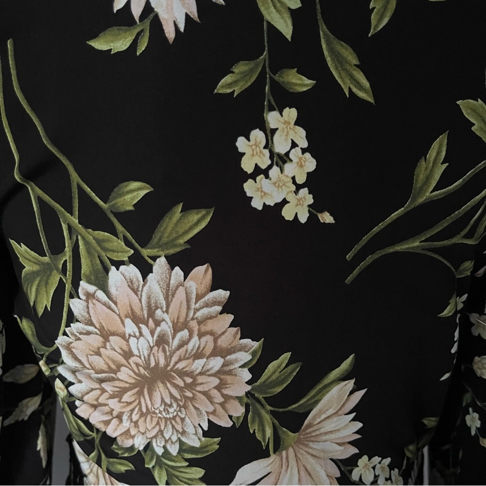 BCBGMaxAzria Floral Wrap Dress - Picture 6 of 6